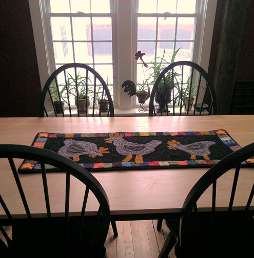 Table with runner